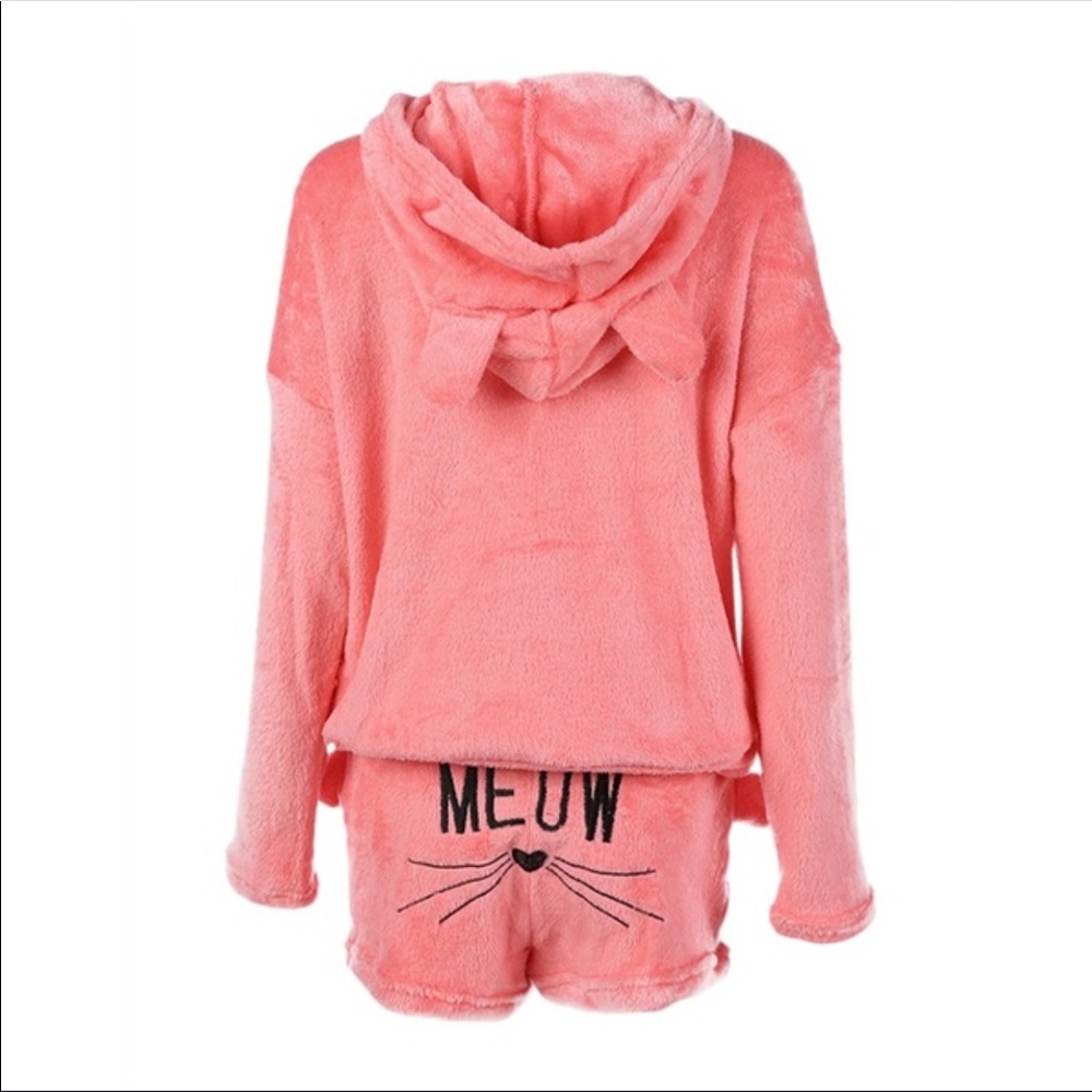 NWT “Kitty” pajamas 💕last one 💕 size small - Picture 3 of 8